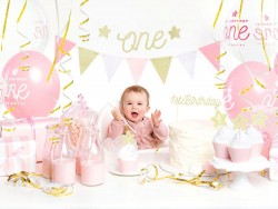 PartyDeco Girlanda 1st Birthday - Flagietki 1,3 m